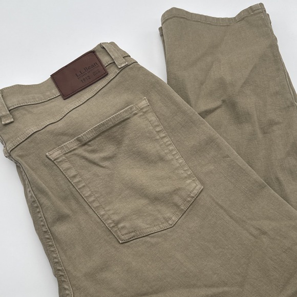 LL Bean Flex Slim Straight Jeans Mens 36 X 30 (FITS 35 X 30) Brown Stretch - Picture 1 of 11